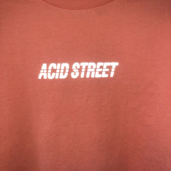 Living coral reflective logo - Picture 2 of 3